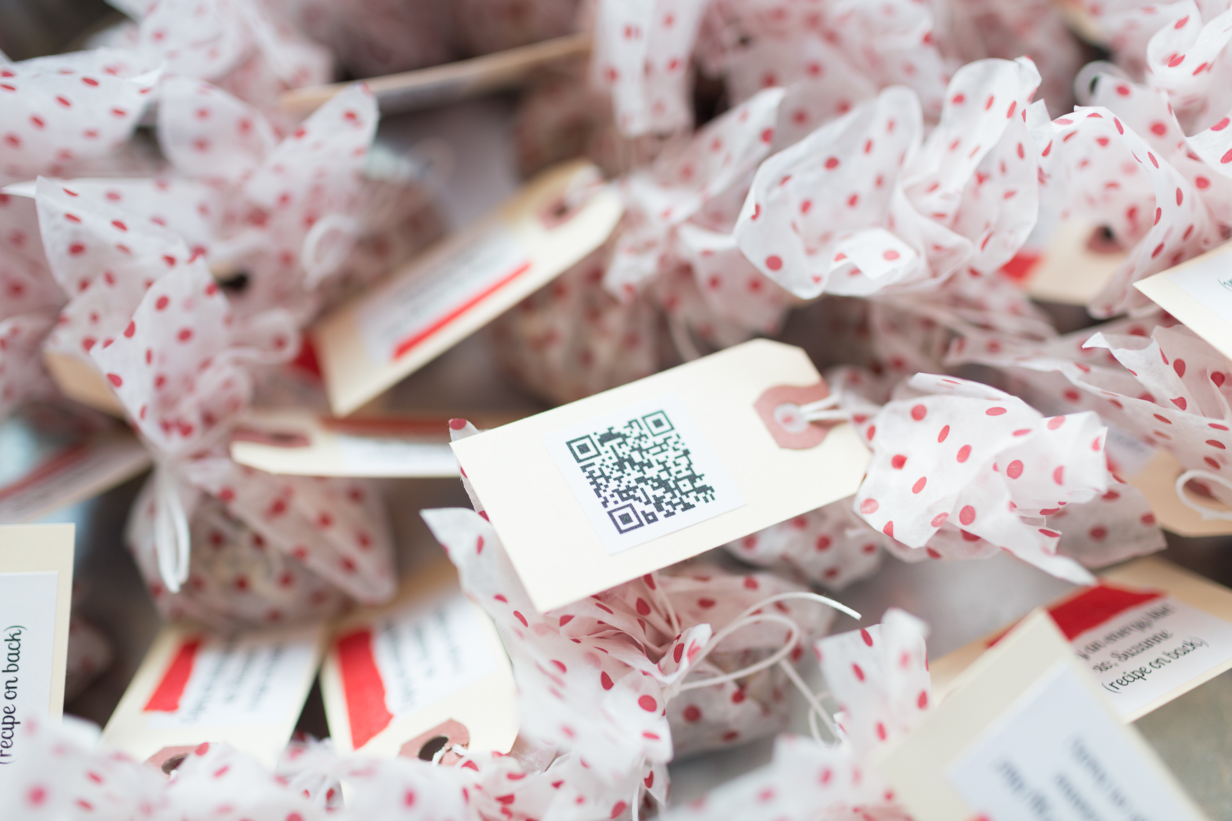 QR Codes + Party Favors! | Energy Bite Recipe | suzanneobrienstudio.com