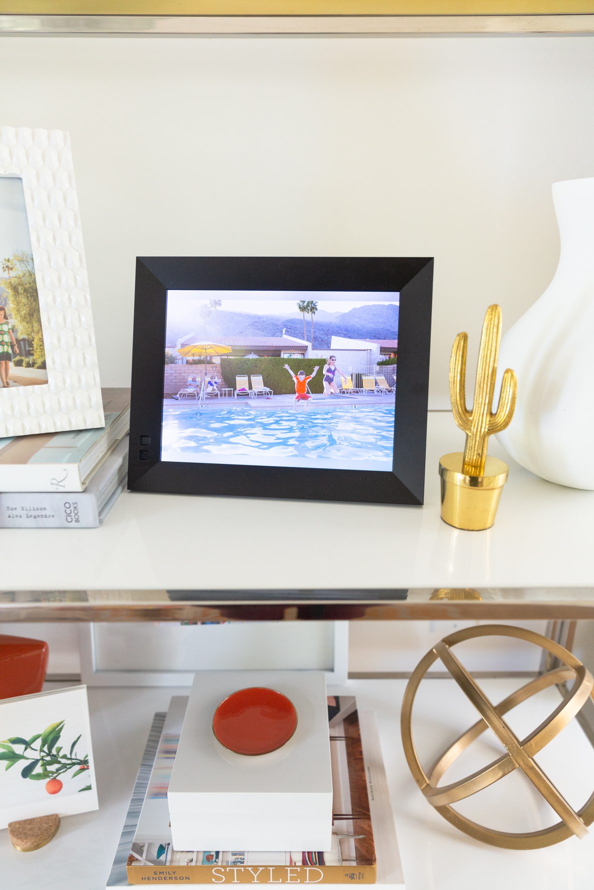 Postcards from Palm Springs | Nixplay Digital Photo Frame | suzanneobrienstudio.com